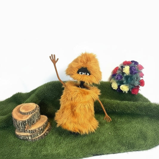 Nugget — Articulated Creature Puppet